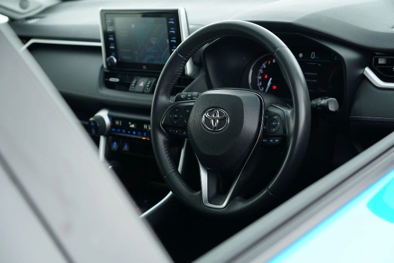 
								2021 Toyota RAV4 Cruiser Auto 2WD full									