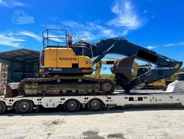 2018 VOLVO ECR305CL