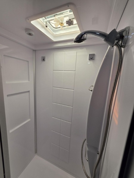 
								2017 COROMAL ELEMENTS E661S SLIDE-OUT SEMI OFF-ROAD 21FT CARAVAN full									