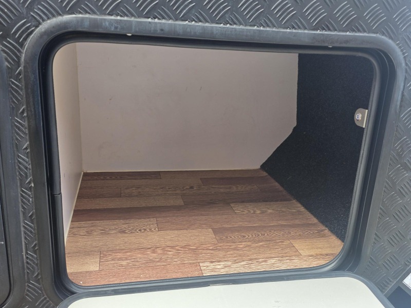 
								2022 MDC XT16HR OFF-ROAD HYBRID FAMILY 2 x BUNK CARAVAN WITH ELECTRIC AWNING – 15th ANNIVERSARY full									