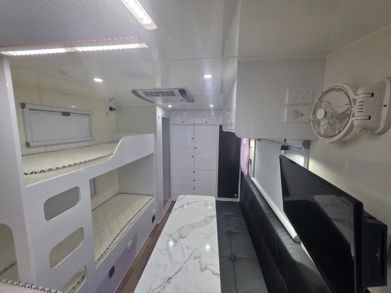 
								2022 MDC XT16HR OFF-ROAD HYBRID FAMILY 2 x BUNK CARAVAN WITH ELECTRIC AWNING – 15th ANNIVERSARY full									