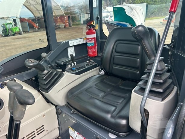 
								2022 KOBELCO SK30SR-6 full									