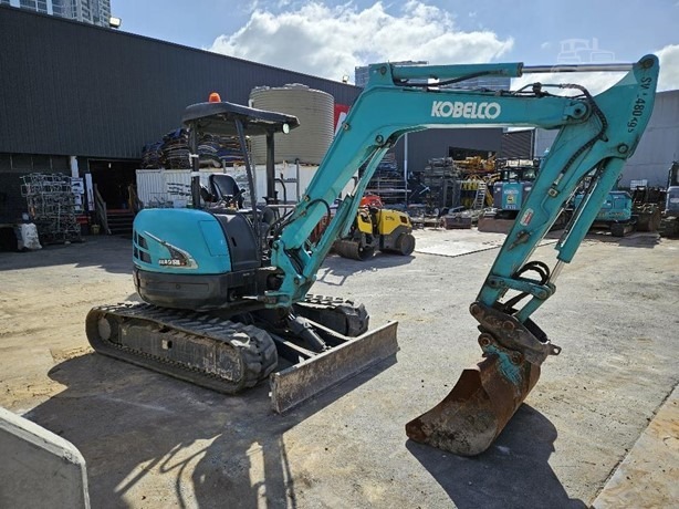 
								2011 KOBELCO SK40SR-5 full									