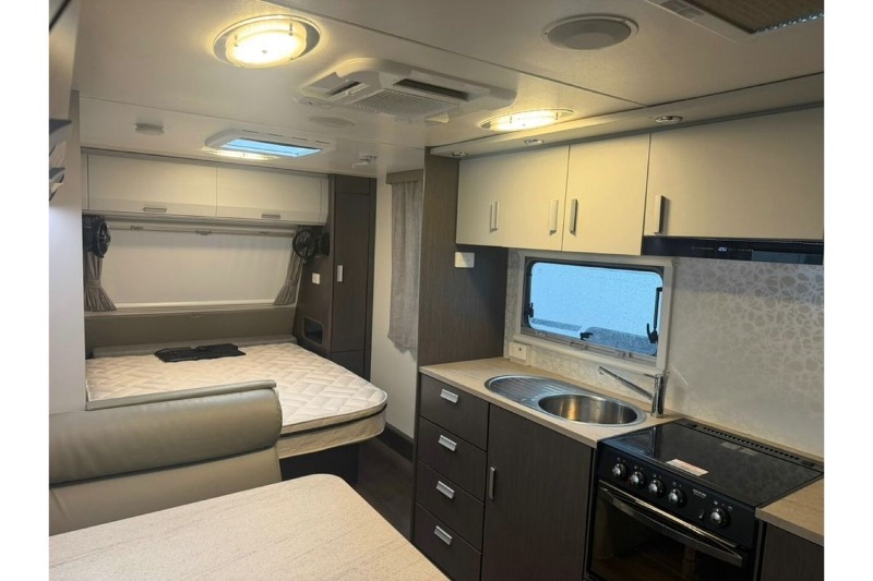 
								2018 Jayco JOURNEY CARAVAN 19.61-2.OB.18JY full									
