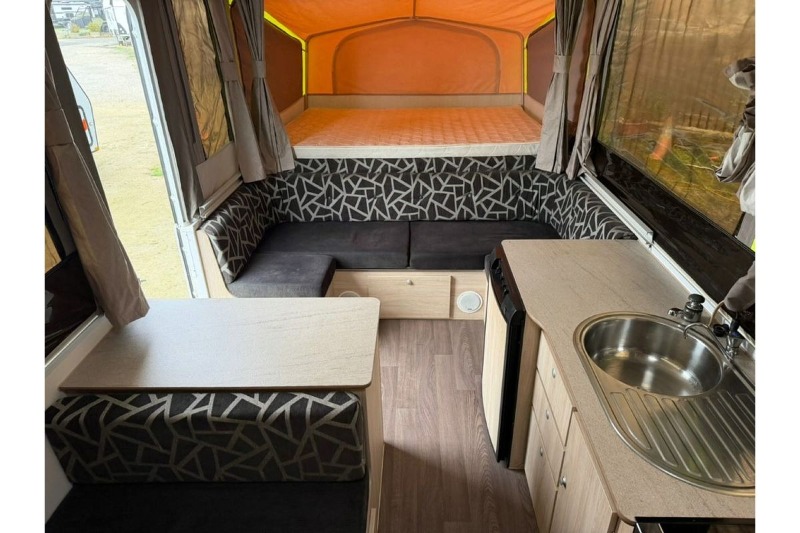 
								2016 Jayco SWAN CAMPER OB.15CP full									