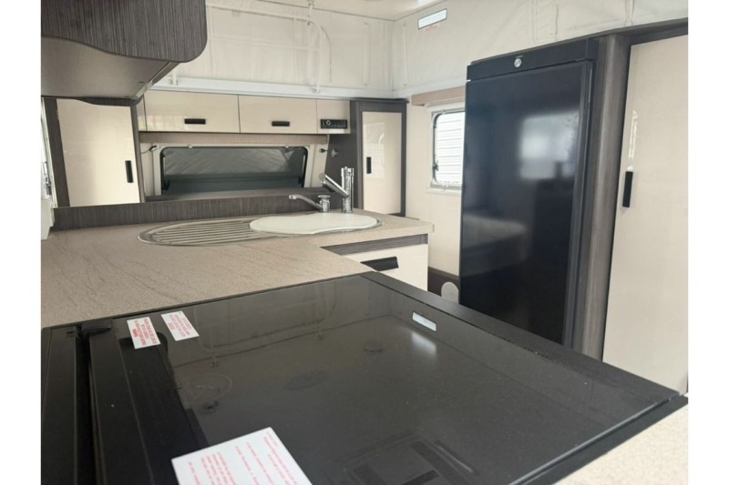 
								2021 Jayco JOURNEY POPTOP 15.48-4.JY-MY21 full									