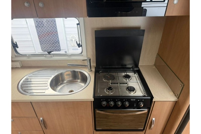 
								2014 Jayco STARCRAFT 19.61-2.OB.14SC full									