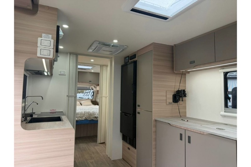 
								2026 Jayco DISCOVERY CARAVAN 22.68-3.OB.DY-MY26 full									