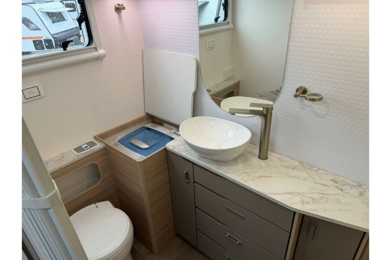 
								2025 Jayco Adventurer CARAVAN 19.61-2.48V.AV-MY26 full									