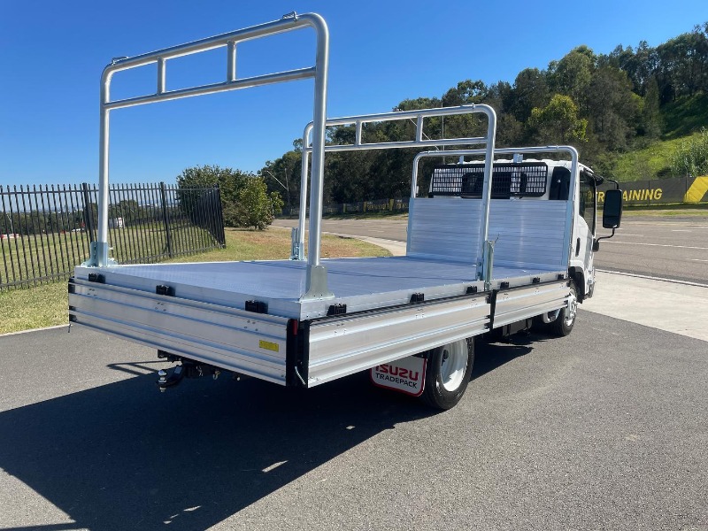 
								Isuzu NPR 45/65-175 MT D34 Trade Pack (2026) full									