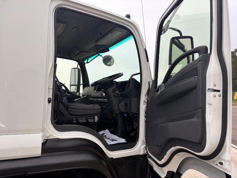 
								Isuzu F Series FVR 170-260 AT R60 (2026) full									