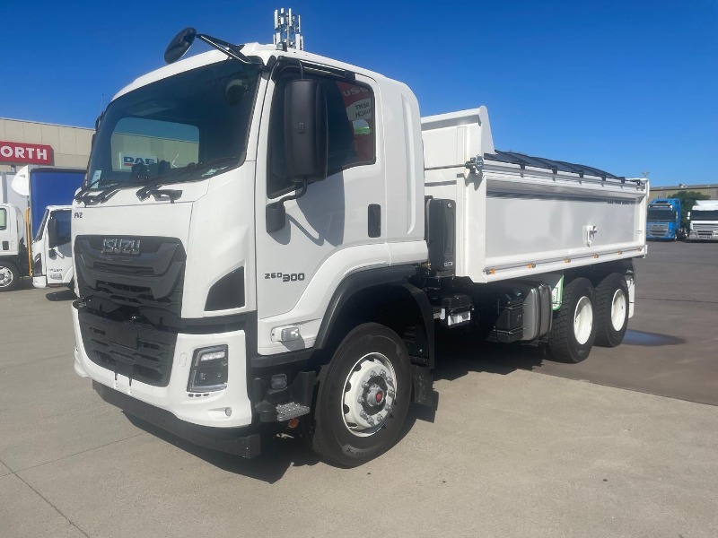 
								Isuzu F Series FVZ 260-300 AT R46 Tipper (2025) full									
