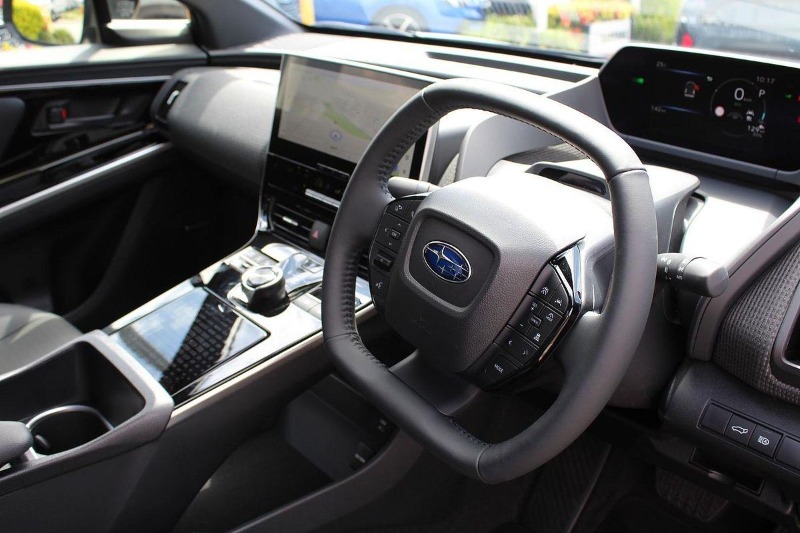 
								Subaru Solterra AWD Touring E1-1 (2024) full									