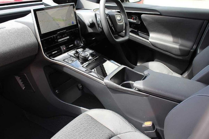 
								Subaru Solterra AWD Touring E1-1 (2024) full									