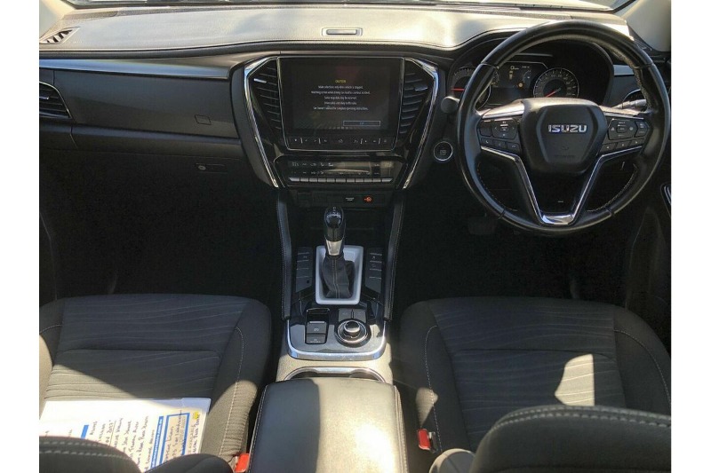 
								Isuzu MU-X LS-U (2021) full									
