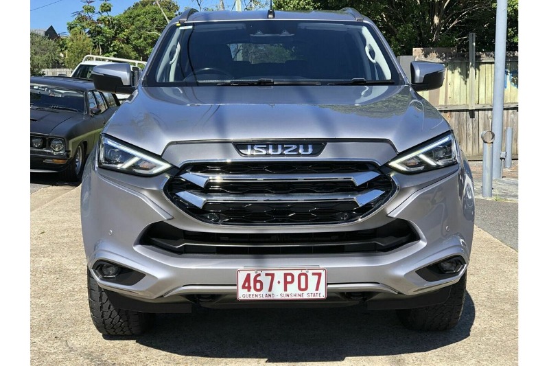 
								Isuzu MU-X LS-U (2021) full									