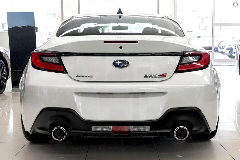 
								Subaru BRZ tS ZD8 (2026) full									