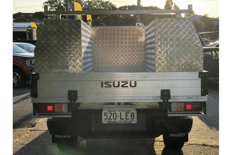 
								Isuzu D-MAX SX High Ride Rear Wheel (2024) full									