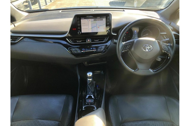 
								Toyota C-HR Koba NGX10R (2020) full									