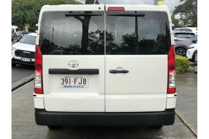 
								Toyota Hiace GDH300R LWB (2022) full									