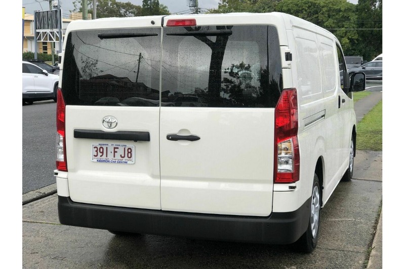 
								Toyota Hiace GDH300R LWB (2022) full									