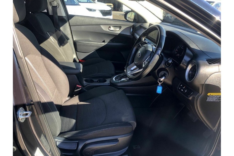 
								Kia Cerato Sport BD (2018) full									
