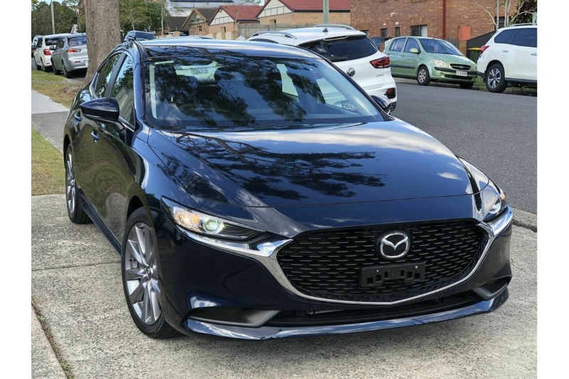 
								Mazda 3 G20 Evolve BP Series (2022) full									