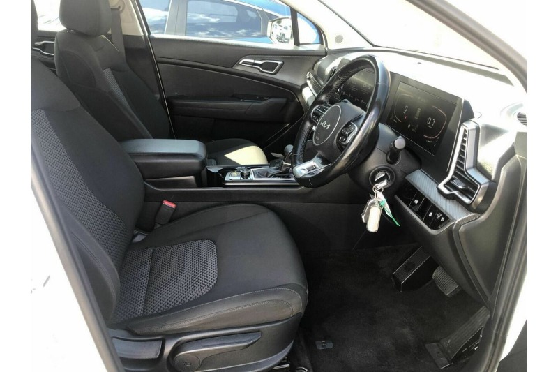 
								Kia Sportage S NQ5 (2021) full									