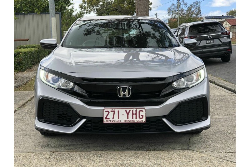 
								Honda Civic VTi 10th Gen (2018) full									
