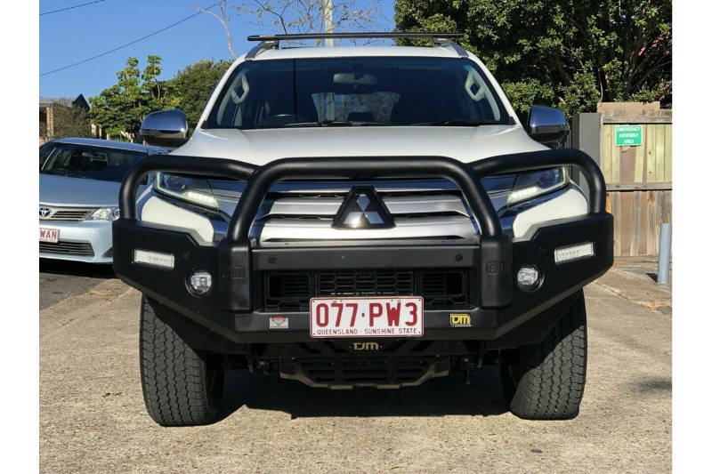 
								Mitsubishi Pajero Sport GLX QF (2020) full									