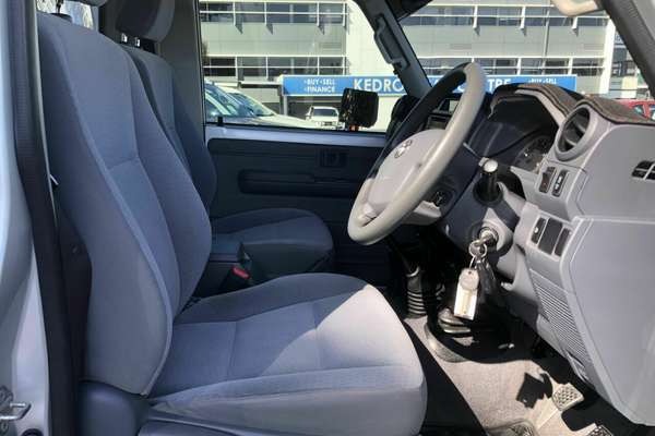 
								Toyota Landcruiser GXL VDJ79R 4X4 (2019) full									