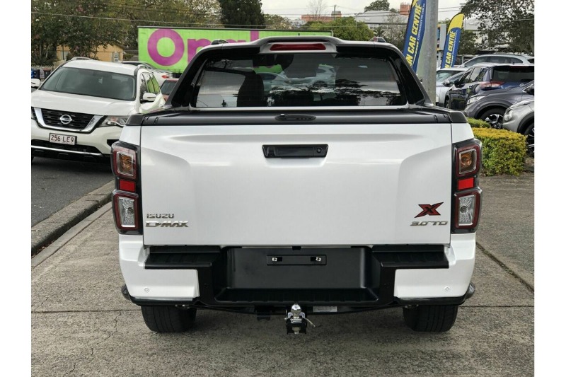 
								Isuzu D-MAX X-TERRAIN 4X4 (2023) full									