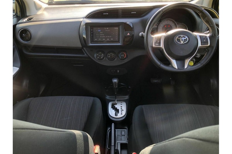 
								Toyota Yaris SX NCP131R (2016) full									