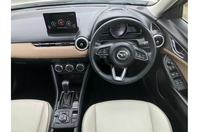 
								Mazda CX-3 G20 Evolve DK (2024) full									
