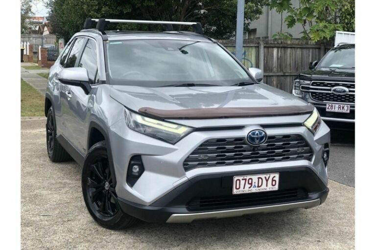 Toyota RAV4 Cruiser AXAH54R (2021)