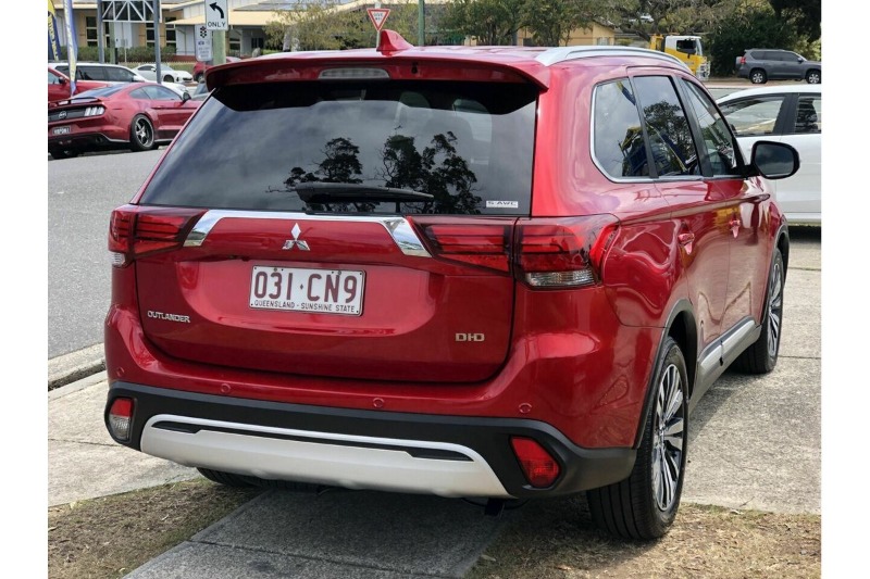 
								Mitsubishi Outlander LS ZL (2021) full									