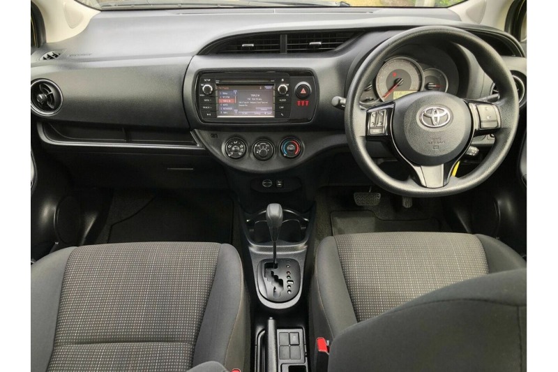 
								Toyota Yaris Ascent NCP130R (2017) full									