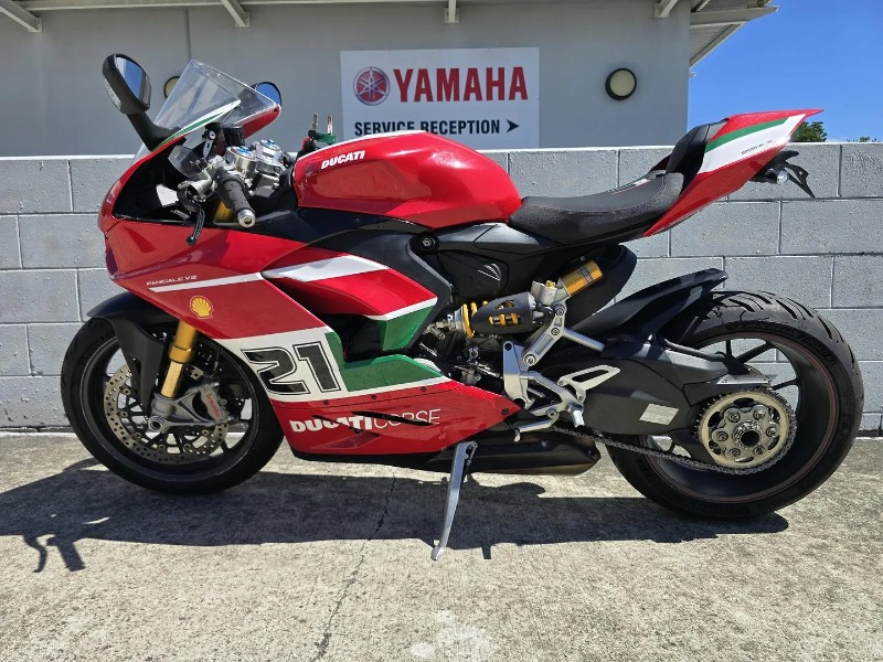
								2022 DUCATI 955CC PANIGALE V2 BAYLISS SPORTS full									