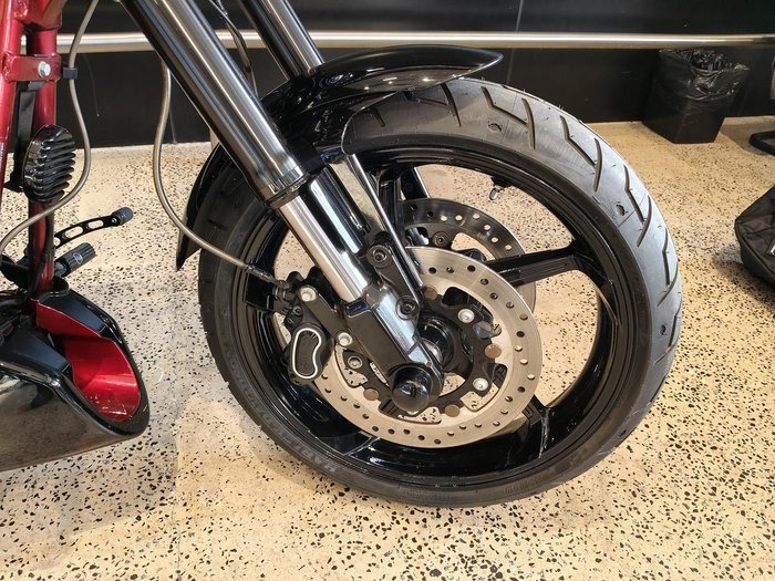 
								Harley-Davidson CVO Pro Street Breakout (FXSE) CVO full									