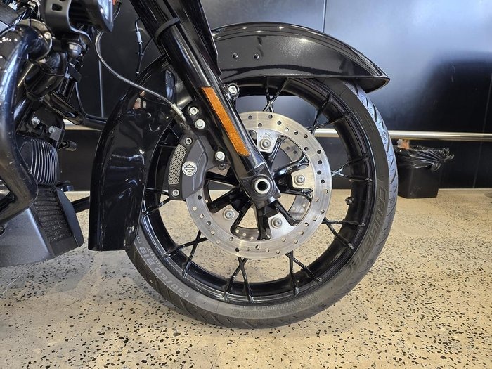 
								Harley-Davidson Road King Special 114 (FLHRXS) Touring full									