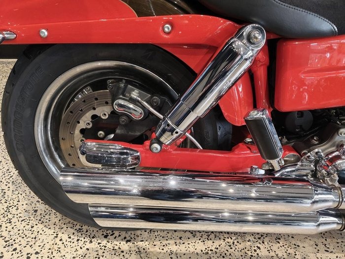 
								Harley-Davidson CVO Dyna Fat Bob (FXDFSE) CVO full									