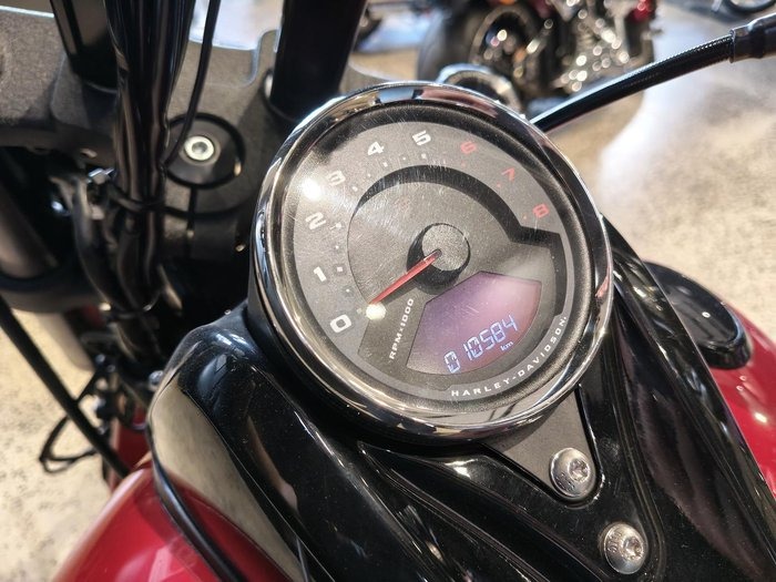 
								Harley-Davidson Fat Bob 114 (FXFBS) Softail full									