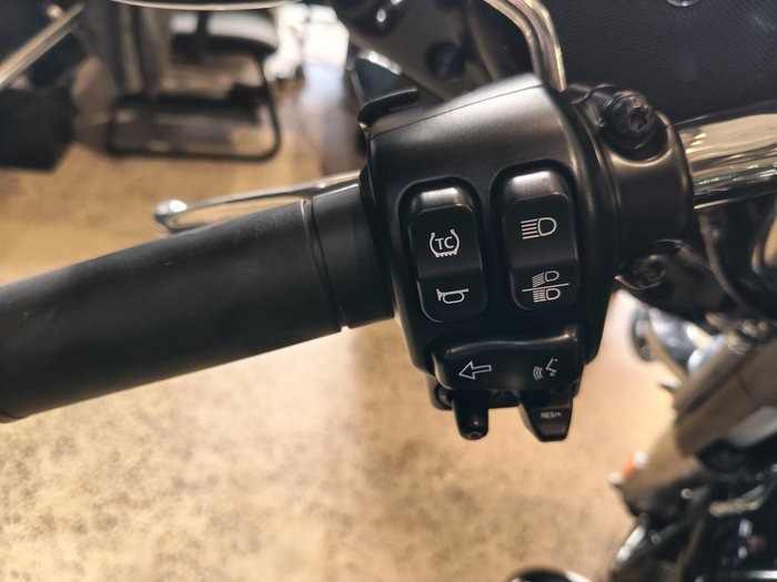 
								Harley-Davidson Ultra Limited 114 (FLHTK) Touring full									