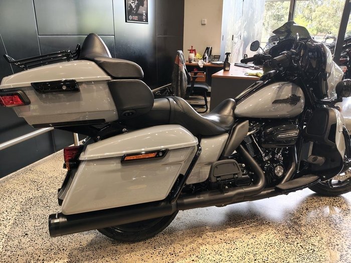 
								Harley-Davidson Ultra Limited 114 (FLHTK) Touring full									