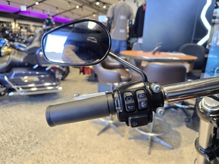 
								Harley-Davidson Dyna Fat Bob 103 (FXDF) Dyna full									