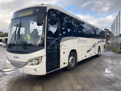 2013 MAN 18-292 automatic 57 passenger lap sash seat belted air conditioned school charter bus