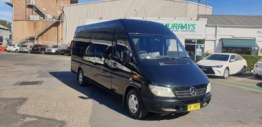 2004 Mercedes Benz 316 Sprinter automatic luxury 8 passenger air conditioned mini bus