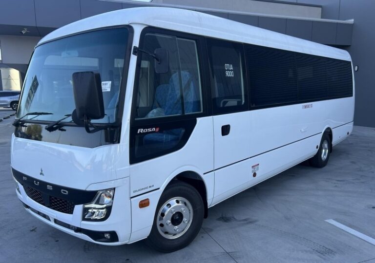2025 Mitsubishi Fuso Rosa Deluxe 25