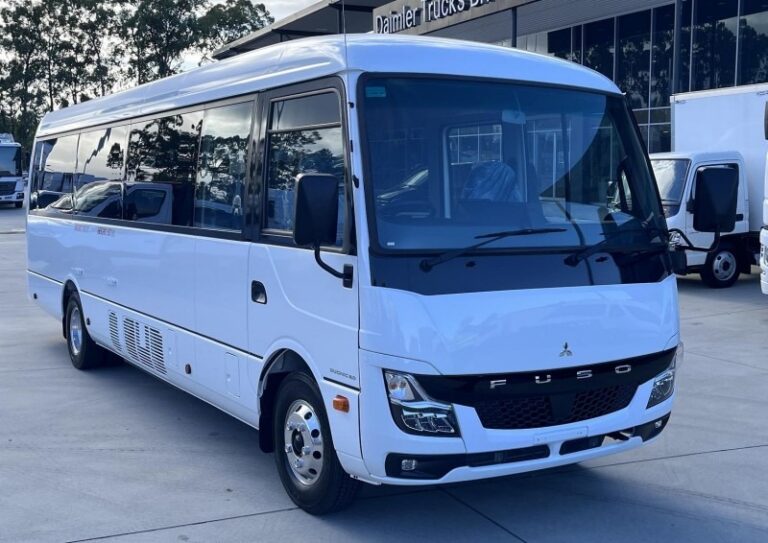 2025 Mitsubishi Fuso Rosa 25 Seat Deluxe
