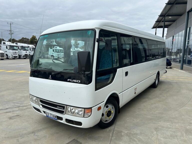 2019 Mitsubishi Fuso Rosa 25 Seat Mini Coach